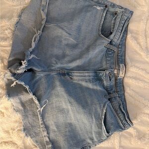 Abercrombie & Fitch curvy mom short